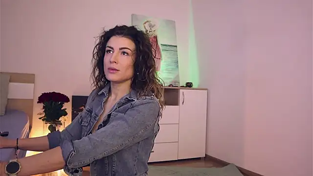 Snapshot of Misslullu chatting on 02-02-25, 04:26 Misslullu online show from 02-02-25, 04:26