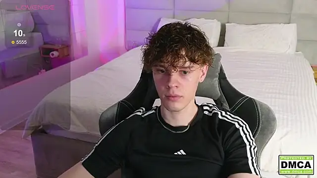 cute thomas online show from 03-20-25, 07:35