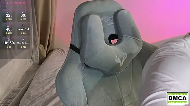 cute thomas online show from 10-08-25, 06:16