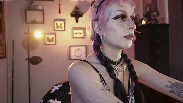 insania 9999  online show from 03-24-26, 06:46