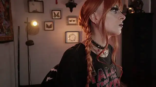 insania 9999  online show from 04-24-26, 05:48