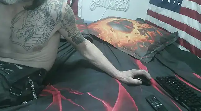 Snapshot of Spotless_Load chatting on 01-14-25, 03:43 Spotless Load online show from 01-14-25, 03:43