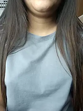 Snapshot of _desigori chatting on 01-02-25, 05:07  desigori online show from 01-02-25, 05:07