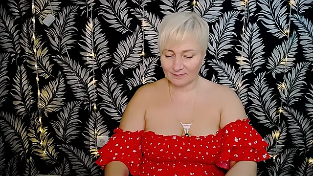 Olivia playful online show from 12-27-24, 02:54