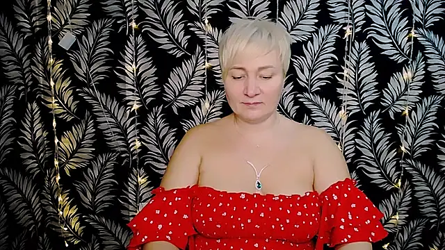 Olivia playful online show from 01-05-25, 12:21