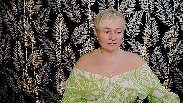 Olivia playful online show from 03-15-25, 12:13