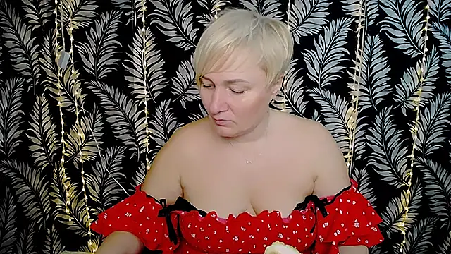 Olivia playful online show from 03-17-25, 12:25