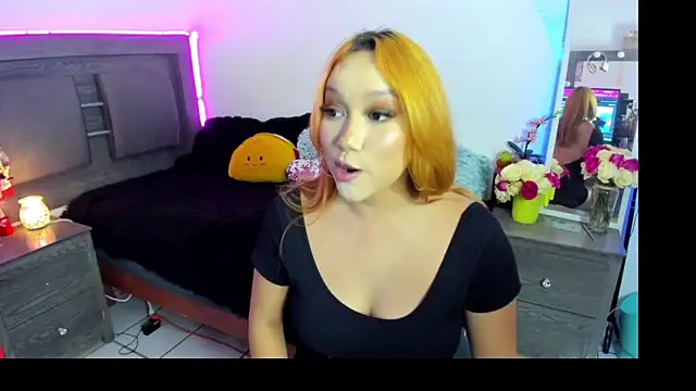 Snapshot of Cherrynoa chatting on 11-08-25, 02:45 Cherrynoa online show from 11-08-25, 02:45