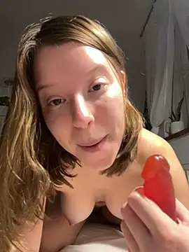 Snapshot of kimczii chatting on 01-02-25, 10:26 kimczii online show from 01-02-25, 10:26