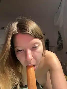 kimczii online show from 02-24-26, 07:28