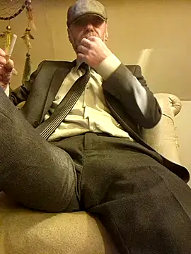 eddouxxx78 online show from 03-12-26, 05:19