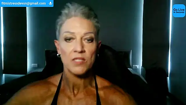 Devon2020 online show from 06-24-26, 11:09