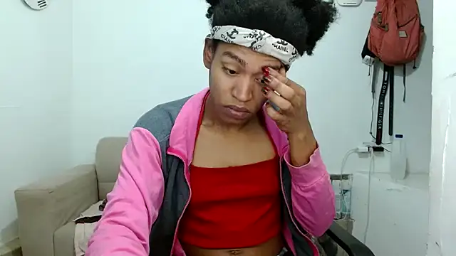 angelamarie1 online show from 11-17-25, 06:52