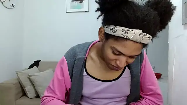 angelamarie1 online show from 03-11-26, 02:01