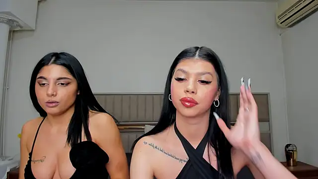 Sierra Halle online show from 12-19-25, 09:22