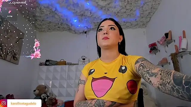 Snapshot of Karol_Green_Motorcycle chatting on 01-04-25, 10:27 Karol Green Motorcycle online show from 01-04-25, 10:27