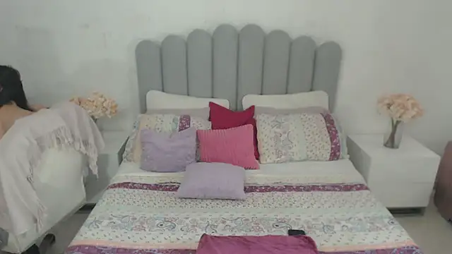 X6uldv8xdollxxx online show from 11-02-25, 08:44