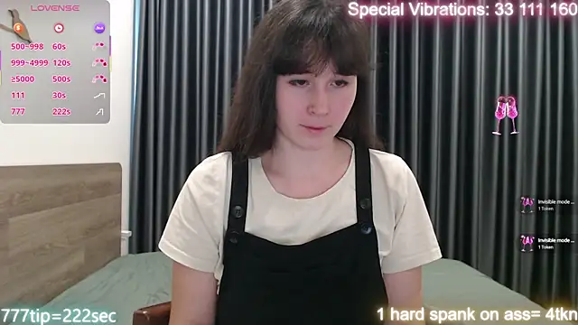 Snapshot of MaryHillx chatting on 03-14-25, 03:15 MaryHillx online show from 03-14-25, 03:15