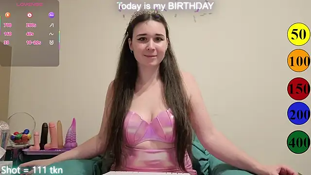 Snapshot of MaryHillx chatting on 09-27-25, 08:47 MaryHillx online show from 09-27-25, 08:47