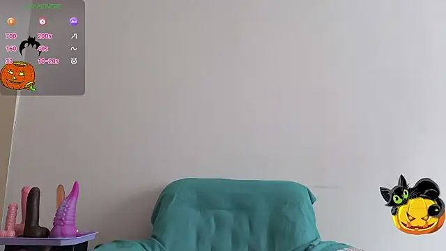 Snapshot of MaryHillx chatting on 10-20-25, 08:59 MaryHillx online show from 10-20-25, 08:59