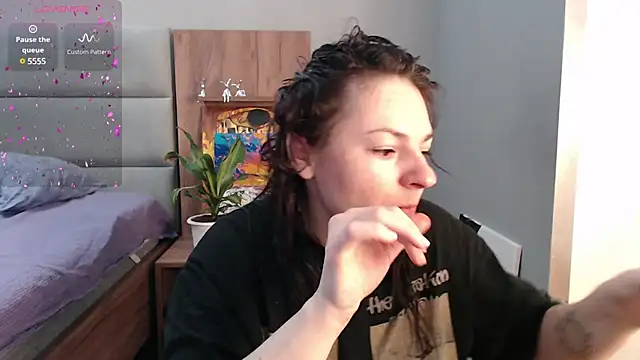 Stacy Davice online show from 02-06-25, 08:02