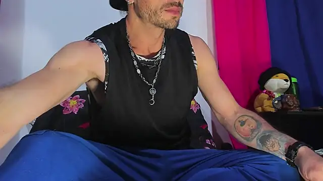 damn fox online show from 10-25-25, 02:41