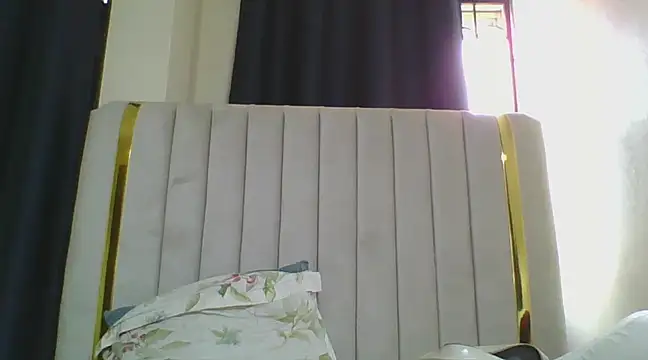 CuteJ online show from 02-22-25, 05:44