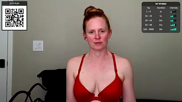 CharlotteDoe online show from 11-18-25, 10:47