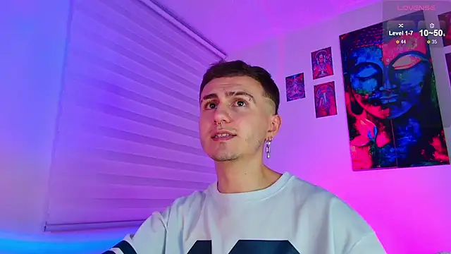 Snapshot of dimitri-bilak chatting on 04-19-26, 12:54 dimitri-bilak online show from 04-19-26, 12:54