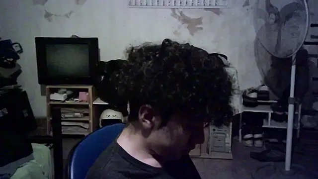 Emv2 online show from 02-09-26, 05:44