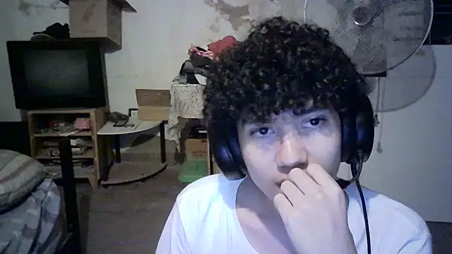 Emv2 online show from 04-14-26, 03:56