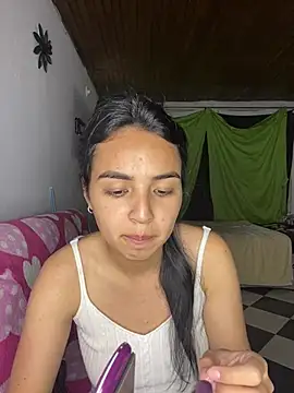 Miss Nicole online show from 12-14-24, 01:17