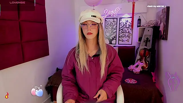 Yaki Tai online show from 09-22-25, 03:25