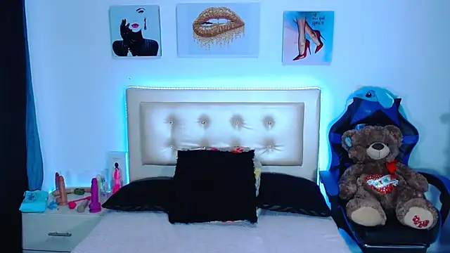 Jenng18 online show from 12-19-24, 09:49