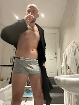 bigguy101 online show from 01-02-25, 06:07