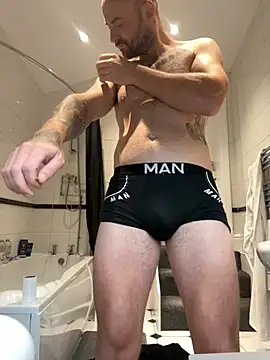 bigguy101 online show from 02-06-25, 04:58