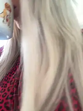 Bustyblondebabe32 online show from 03-12-25, 11:42