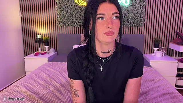 LizaRoxx online show from 10-06-25, 07:11