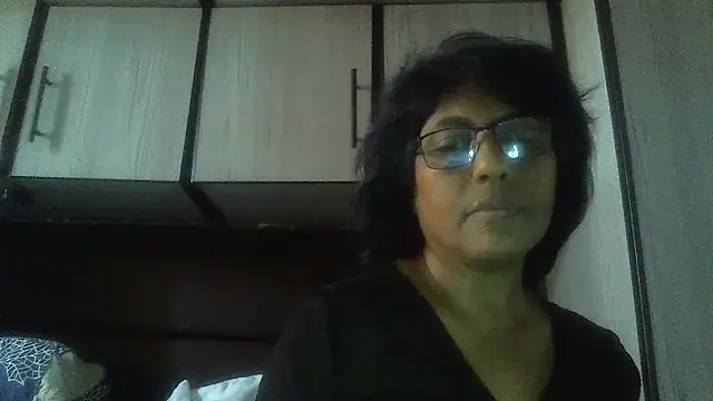 Snapshot of MsAttitude chatting on 12-24-24, 09:17 MsAttitude online show from 12-24-24, 09:17