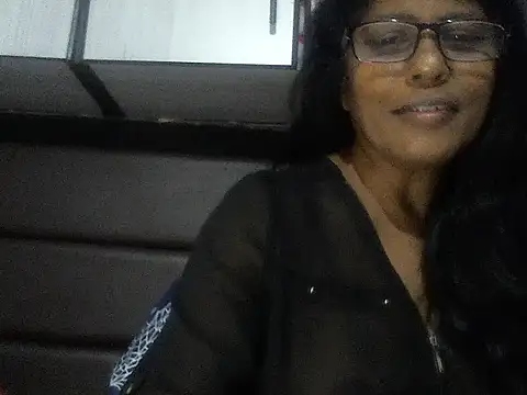 Snapshot of MsAttitude chatting on 09-19-25, 01:45 MsAttitude online show from 09-19-25, 01:45