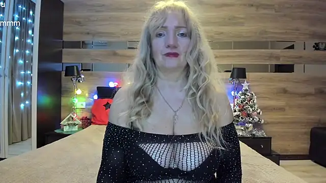 TrueFoxyyy online show from 01-30-25, 08:53