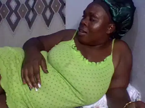 Snapshot of sweett_shaley chatting on 01-03-25, 07:50 sweett shaley online show from 01-03-25, 07:50