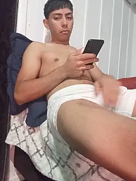 Snapshot of SEBASTHIAN chatting on 05-16-26, 11:53 SEBASTHIAN online show from 05-16-26, 11:53