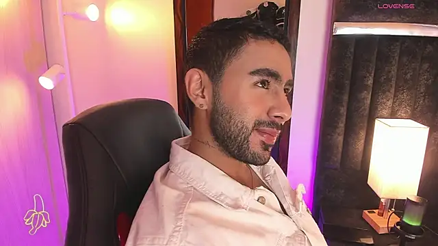 ItsMeEros online show from 11-27-25, 10:45