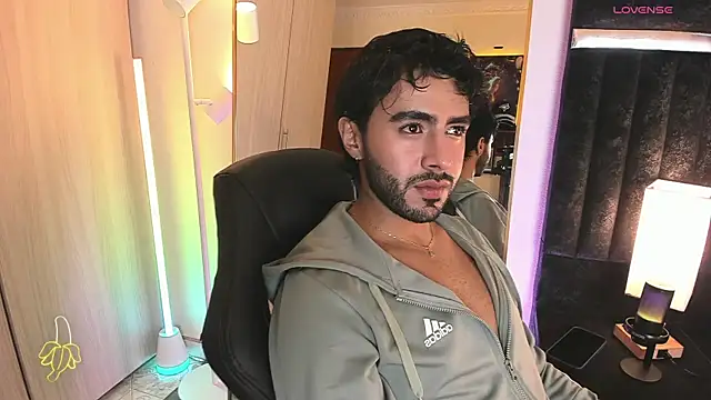 ItsMeEros online show from 05-25-26, 11:00