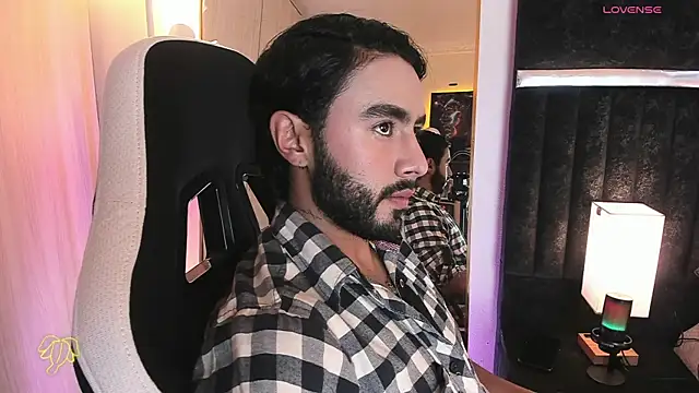 ItsMeEros online show from 07-08-26, 10:47