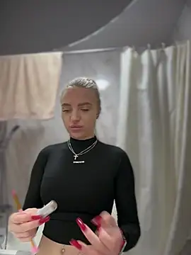 pinkstar  online show from 12-14-25, 06:19