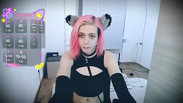 Littlepinkcat online show from 01-18-26, 10:46