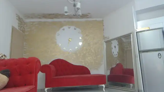 AnnaBellaLuckyXOXO online show from 02-13-25, 08:59