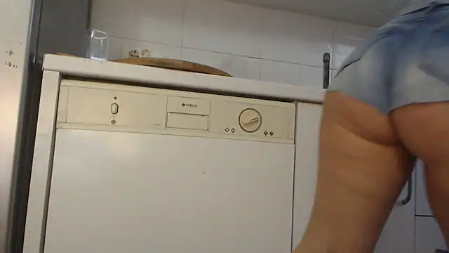 AnnaBellaLuckyXOXO online show from 03-23-25, 05:43